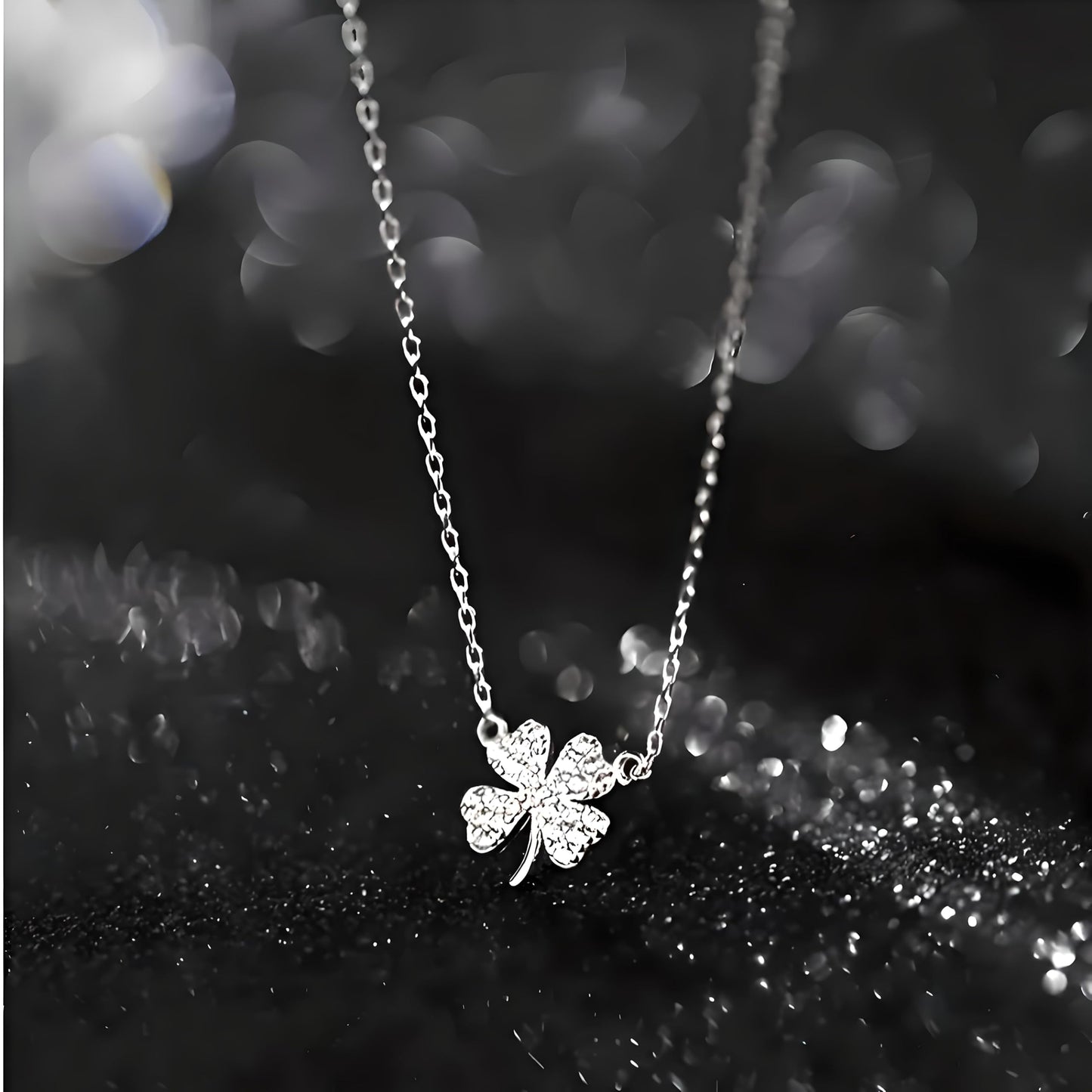 Four-Leaf Clover Necklace with Sparkling Rhinestone Diamonds to Elevate Your Style - Silvery Four Leaf Clover Clavicle Pendant Necklace For Women
