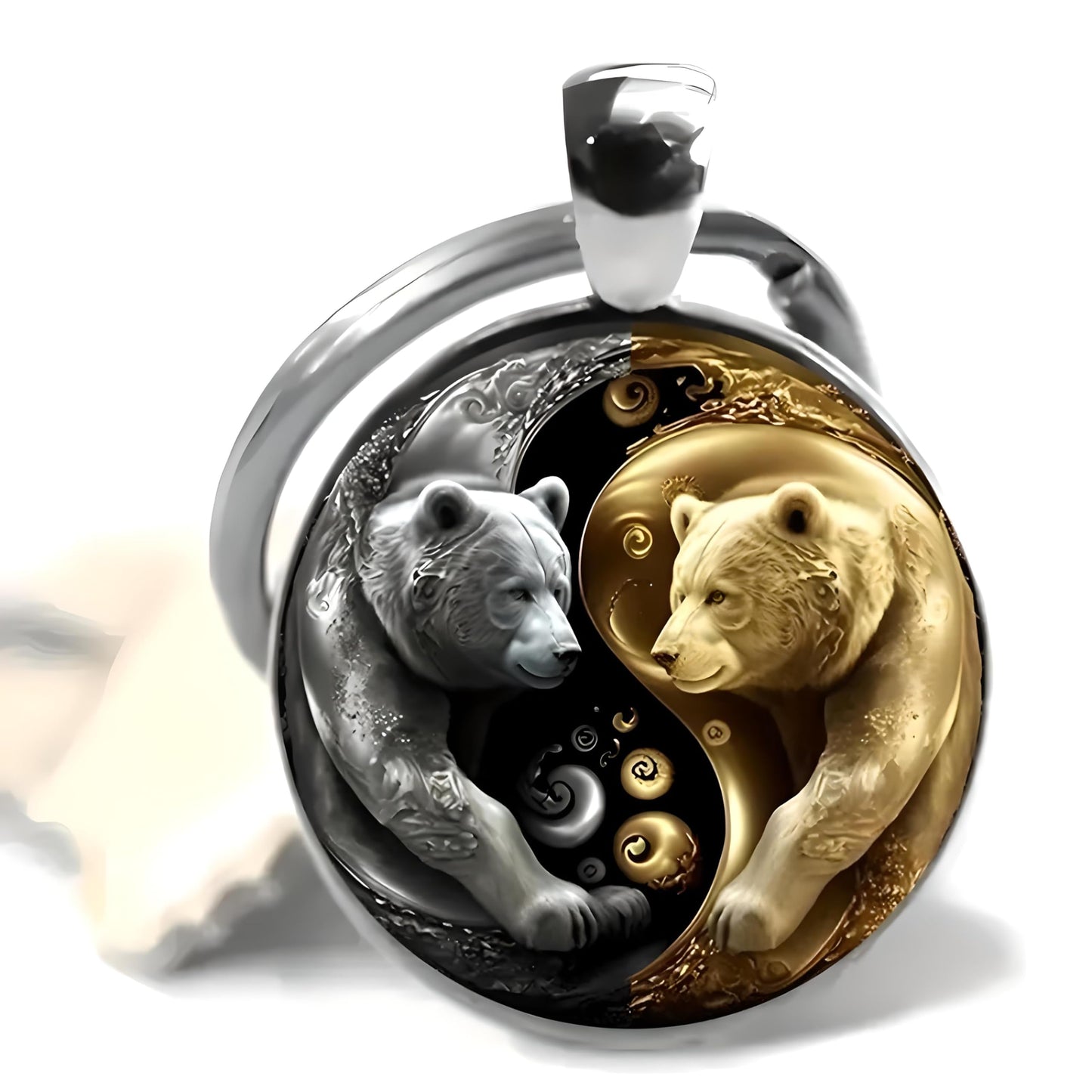 1pc Unique Bear With Forest Background Shaped Metal Keychain - Fashionable Circular Animal Keyring for Men and Friends