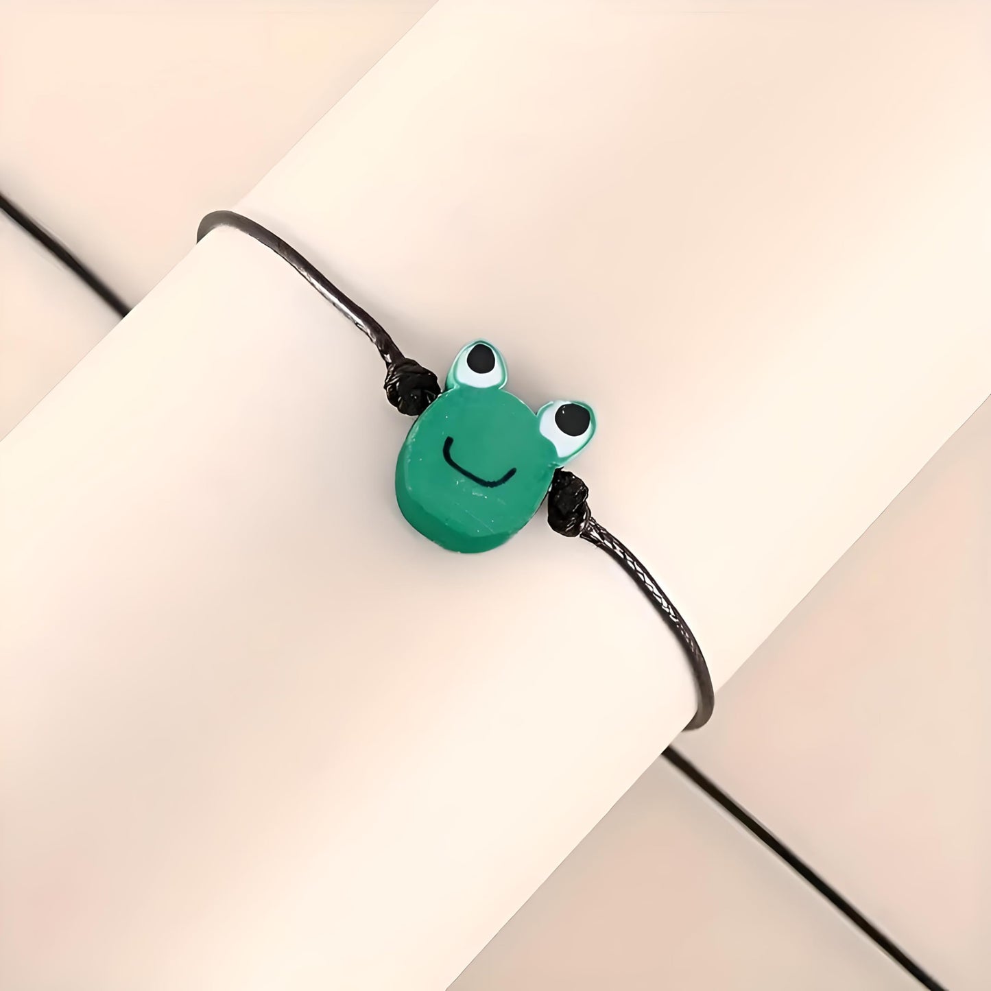SUPAC Animal and Sport Friendship Bracelet, Always Bee You Wish Bracelet, Black Adjustable String, Decorative Animal Charms, 6.2-11.8 inches (Green Frog)