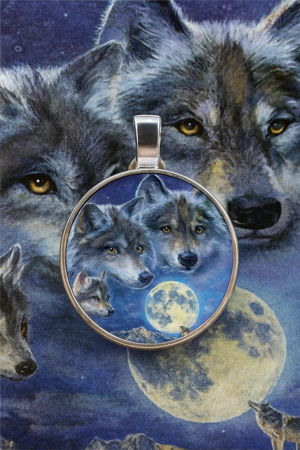 SUPAC Mountain Sunset Stained Glass Art Keychain, Nature Scene Design, Round Pendant (Wolf Hug)