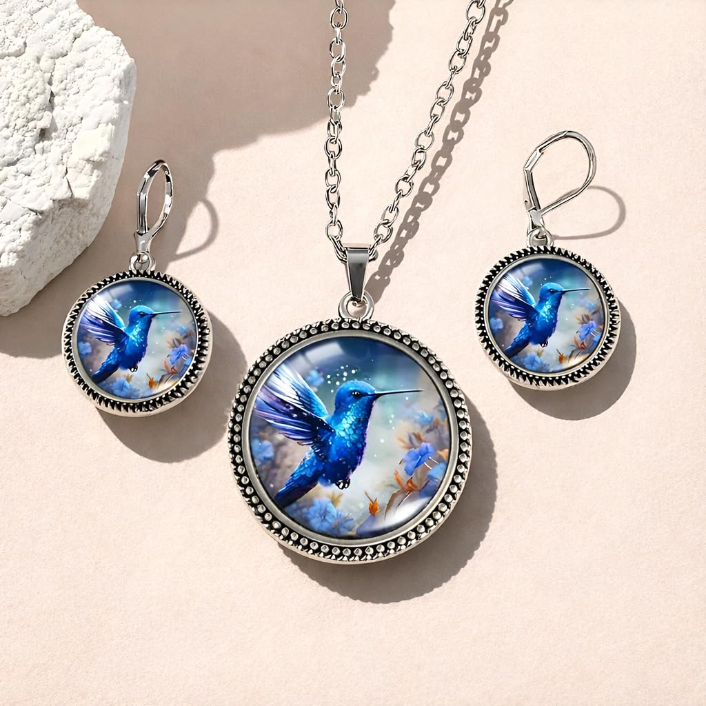 SUPAC Stunning Hummingbird Pendant Necklace - Two Humming Birds Searching for Flower - Fashionable Alloy Jewelry with Delicate Details - Birthday, Party, Gift Idea for Her