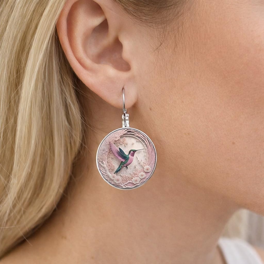 SUPAC Stunning Hummingbird Pendant Necklace - Two Humming Birds Searching for Flower - Fashionable Alloy Jewelry with Delicate Details - Birthday, Party, Gift Idea for Her