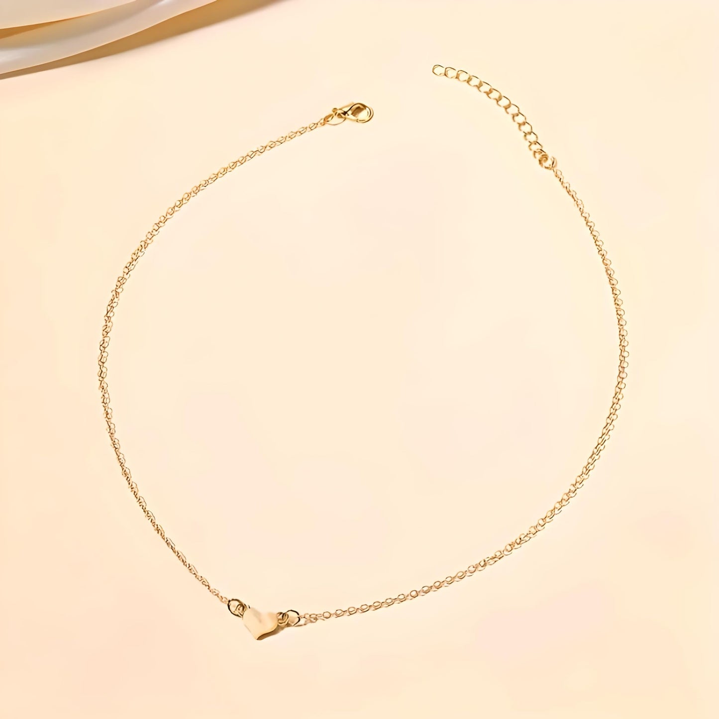 Peach Heart Pendant Necklace For Women - Enchanting Alloy Charm, Adjustable Clavicle Chain for Feminine Grace, Perfect Everyday Jewelry Accessory, Heartfelt Glamour: Petite Gold Heart Necklace - Christmas or Birthday Gift