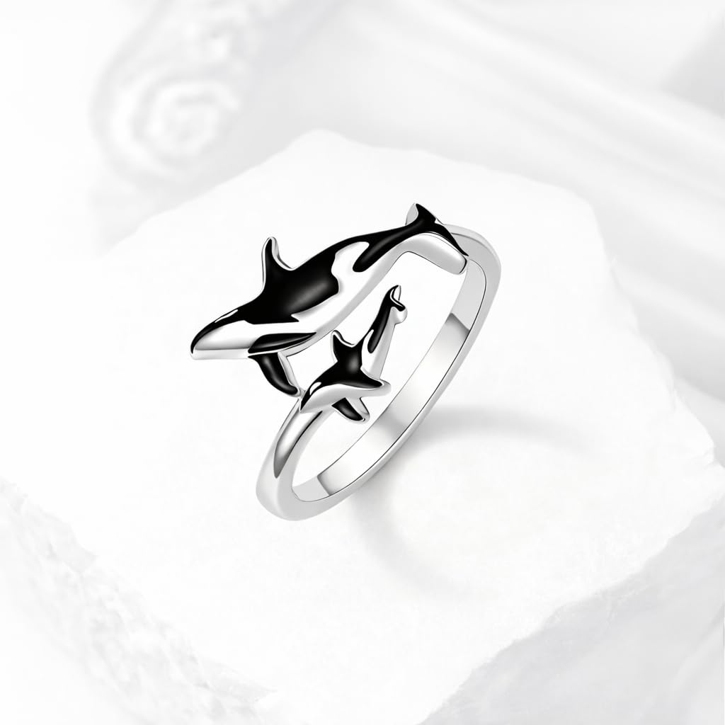 Stainless Steel Orca Whale Ring, Adjustable Size, Black and Silver - Shamu Gift