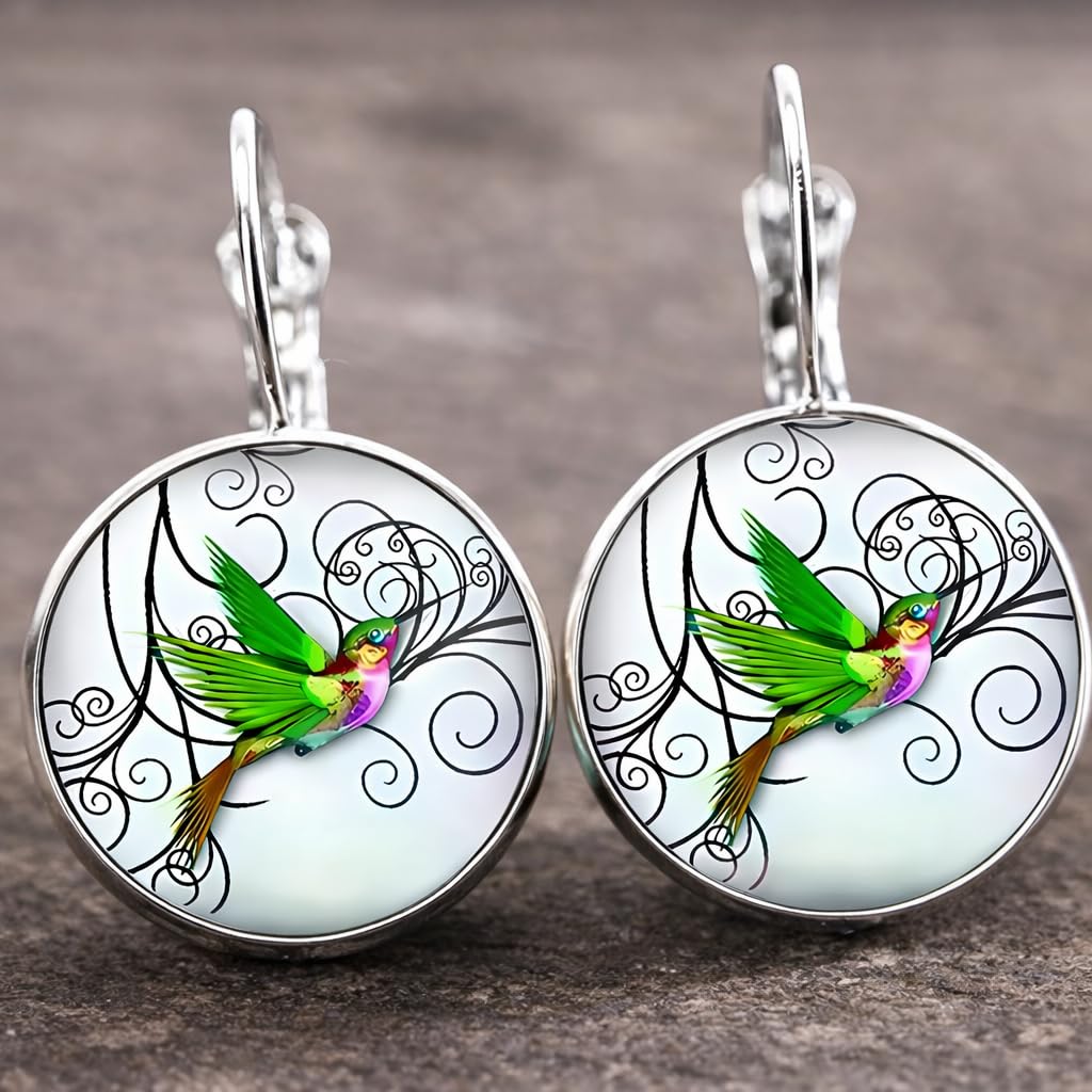SUPAC Stunning Hummingbird Pendant Necklace - Two Humming Birds Searching for Flower - Fashionable Alloy Jewelry with Delicate Details - Birthday, Party, Gift Idea for Her