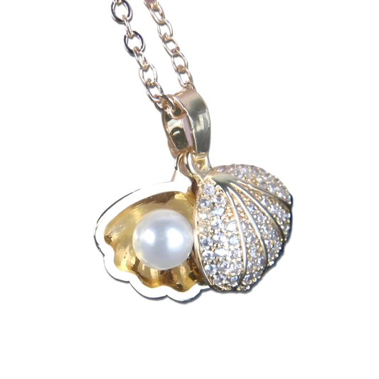 Crystal Shell Pearl Pendant Necklace, 18 Inch Chain with 2 Inch Extender, Silver