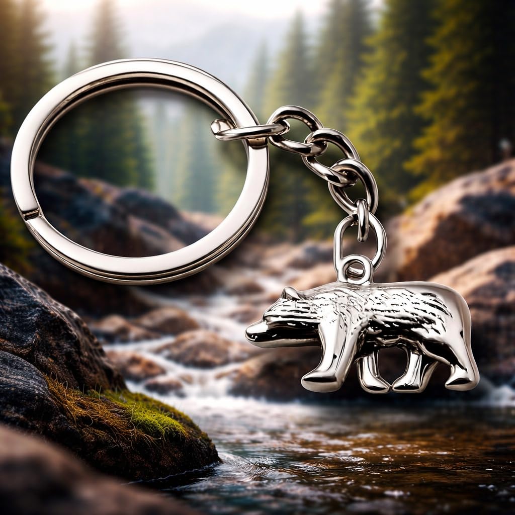 SUPAC 1pc Unique Bear With Forest Background Shaped Metal Keychain - Fashionable Circular Animal Keyring for Men and Friends