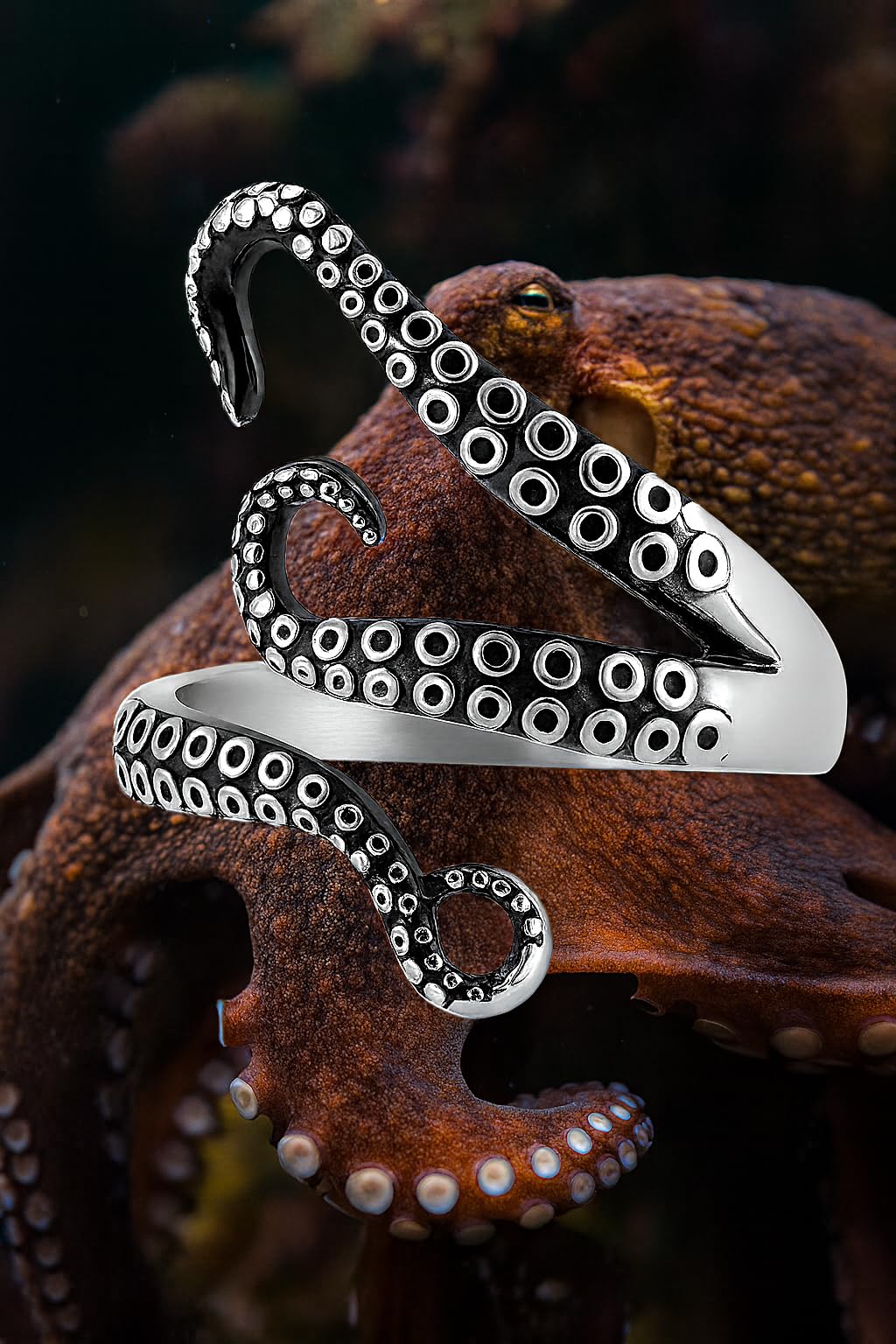 Octopus Tentacle Ring, Vintage Style, Adjustable, Silver and Black
