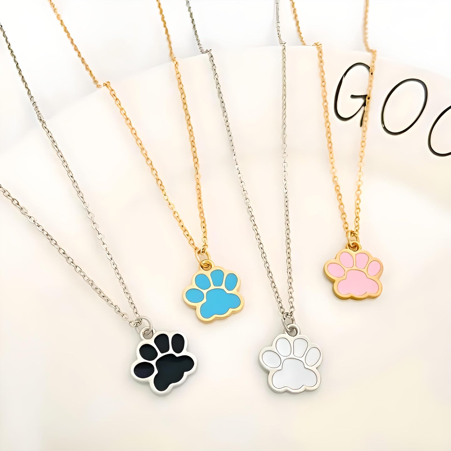 Elegant Animal Paw Print Necklace - Chic Gift for Pet Lovers, Simple Unplated Design - Christmas, Birthday Gift