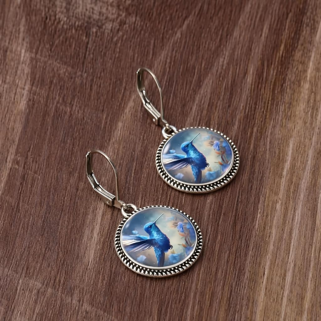 SUPAC Stunning Hummingbird Pendant Necklace - Two Humming Birds Searching for Flower - Fashionable Alloy Jewelry with Delicate Details - Birthday, Party, Gift Idea for Her