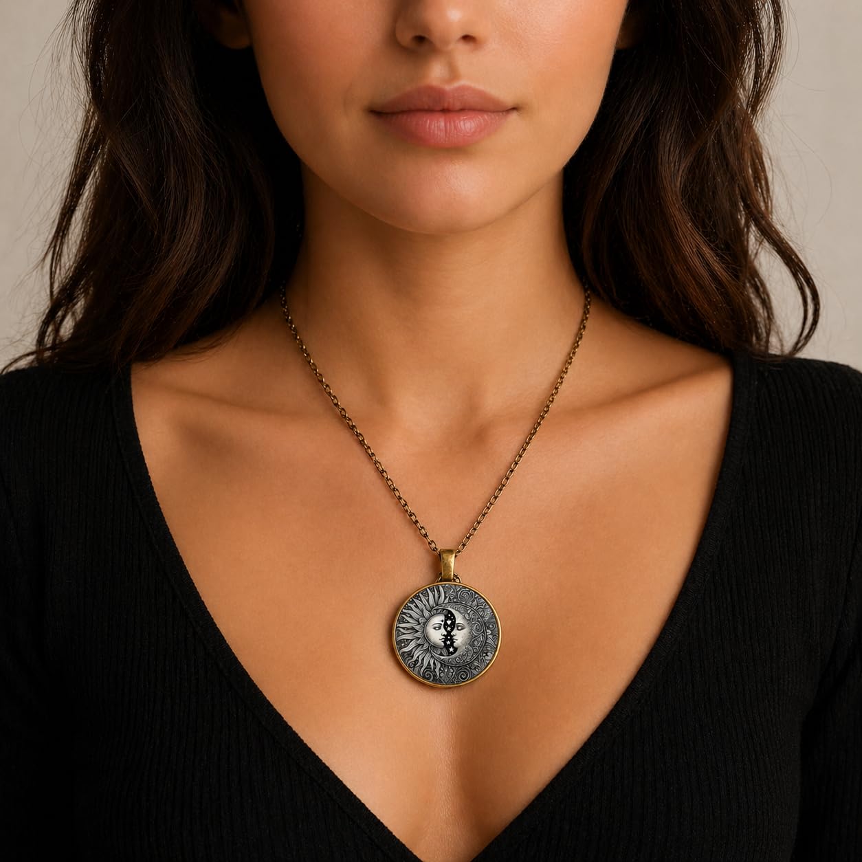 1pc Stunning Round Pendant Necklace - Unique Sun & Moon Pattern, Oil Painting Style Glass Mosaic, Alloy Construction, Trendy Sweater Chain, Fashionable Gift for Women - Christmas or Birthday Gift