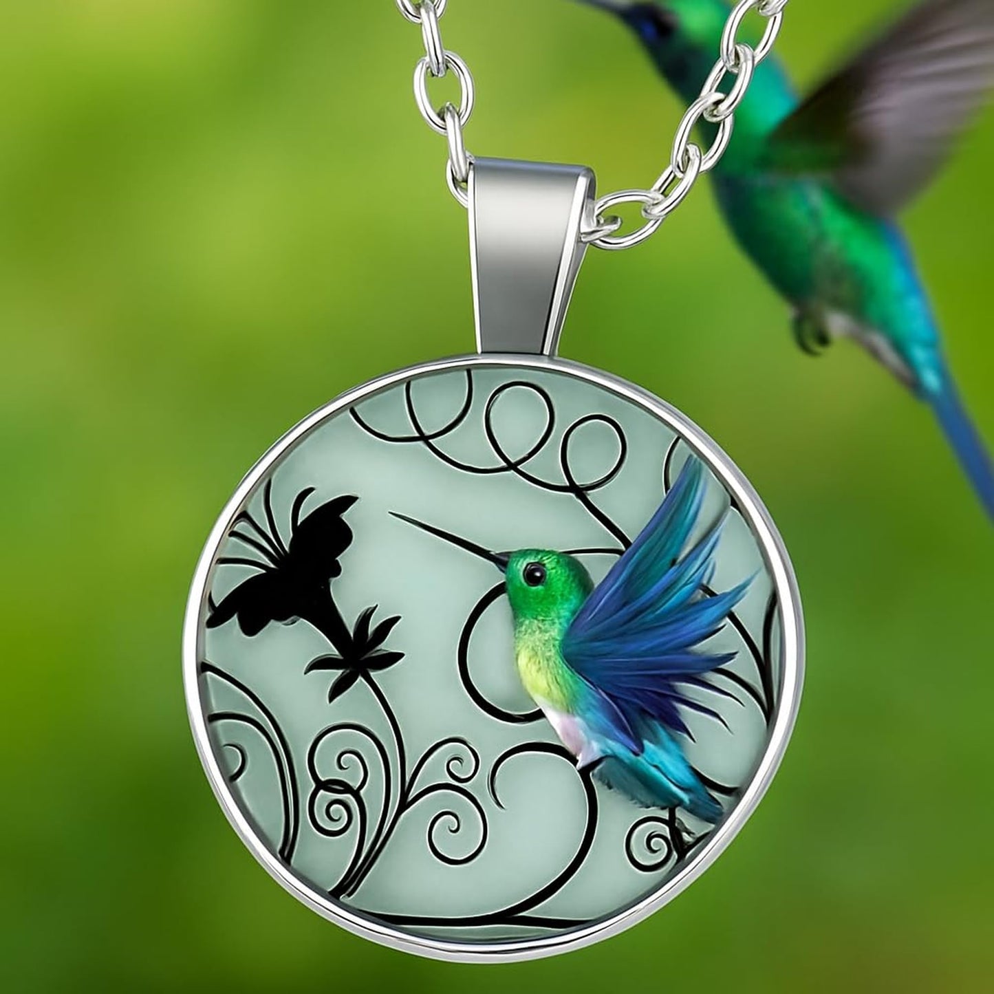 SUPAC Stunning Hummingbird Pendant Necklace - Two Humming Birds Searching for Flower - Fashionable Alloy Jewelry with Delicate Details - Birthday, Party, Gift Idea for Her